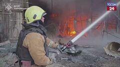 Ucraina, gli incendi dopo gli attacchi su Kharkiv