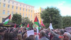Sit-in a Napoli per la ristoratrice accusata di antisemitismo