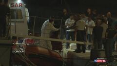 Tragedia a Lampedusa: morti due bimbi e un uomo in mare