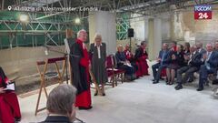 Londra, Camilla svela la prima pietra del nuovo edificio dell'Abbazia di Westminster