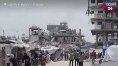 Gaza, missili di Israele su una casa a Jabaliya: le immagini dell'esplosione