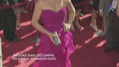 Brooke Shields compie sessant'anni: "Mi capita di rimpiangere la giovinezza? Sì, ma merito riconoscimento per quel che ho vissuto"
