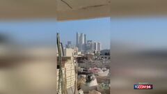 Israele, ondata di missili balistici: colpiti edifici a Tel Aviv