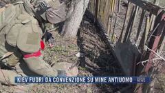 Breaking News delle 21.30 | Kiev fuori da convenzione su mine antiuomo