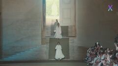 La moda contadina di Jacquemus incanta Versailles