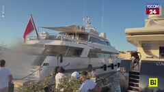 Saint-Tropez, a fuoco il mega yacht da 80mila euro a settimana