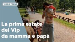 La prima estate dei Vip da mamma e papà
