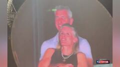 Galeotti furono i Coldplay: la scena con l'amante fa il giro del Web