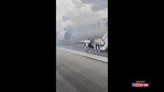 Fumo e fiamme in fase di decollo, aereo evacuato a Denver