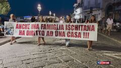 Lacco Ameno, proteste contro l'abbattimento di una casa salvata col condono