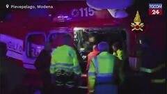 Modena, soccorso notturno nei boschi di Pievepelago: giovane ferito recuperato in elicottero