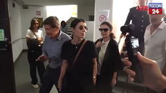 Pippo Baudo, Gianni Morandi e Giorgia alla camera ardente mano nella mano