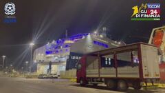 Civitavecchia, droga nascosta tra abiti da sposta in un Tir