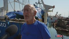 Pesca dei gamberi rossi vietata dall'Ue, la rabbia degli armatori di Mazara del Vallo: "I colleghi tunisini lavorano e le nostre barche sono a terra"