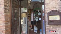 Siena, è un caso la farmacia che boicotta i medicinali israeliani