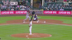 Rissa durante Rockies-Giants di MLB: tre espulsi