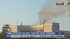 Breaking News delle 09.00 | Maxi attacco su Kiev, colpita sede governo