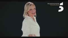 Simona Ventura conduce la nuova edizione di Grande Fratello: prossimamente, su Canale 5