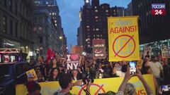 Manhattan, protesta contro l'agenzia Ice: manifestanti davanti al 26 Federal Plaza