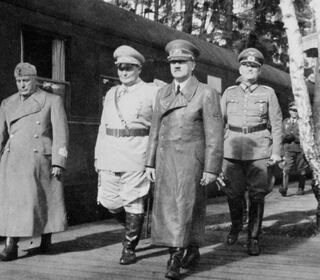 ep.1 - Il Viaggio Del Fuhrer In Italia ep.1 - Il Viaggio Del Fuhrer In Italia