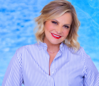 Simona Ventura è la nuova opinionista Simona Ventura è la nuova opinionista