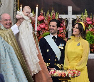 Carl Philip e Sofia di Svezia, il battesimo della principessina Ines Carl Philip e Sofia di Svezia, il battesimo della principessina Ines