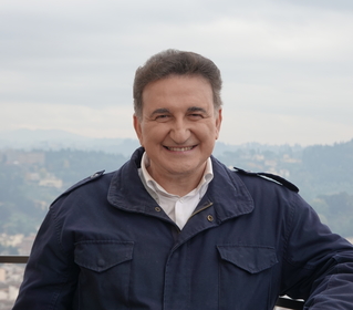 Con Roberto Giacobbo Con Roberto Giacobbo